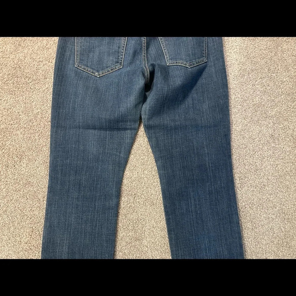 Old Navy The Diva Jeans 6 Short - Picture 10 of 11